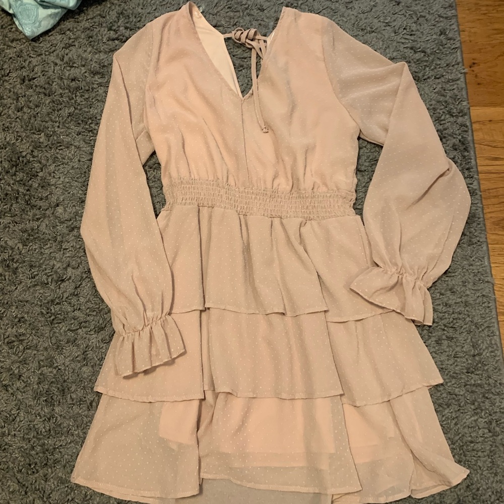 The CUTEST DRESS!!